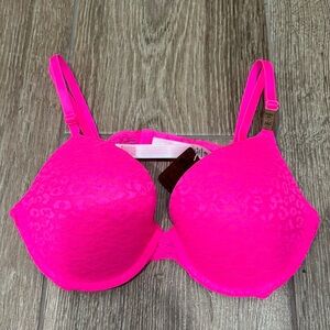 Brand new, never worn Victoria’s Secret Push Up Bra. Hot pink.